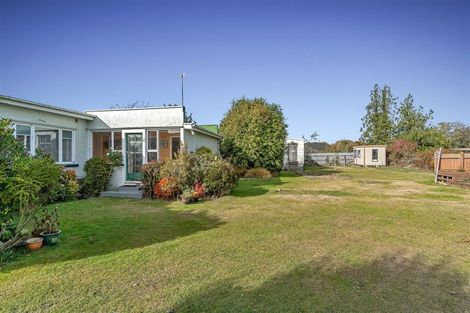 Photo of property in 9 Browns Road, Dunsandel, 7682