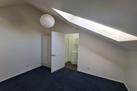 Photo of property in 2/7 Division Street, Riccarton, Christchurch, 8041