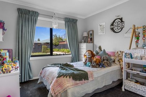 Photo of property in 26 Melford Close, Rangiora, 7400