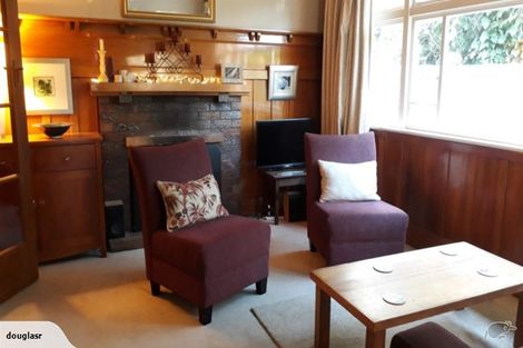 Photo of property in 119 Fifield Terrace, Opawa, Christchurch, 8023