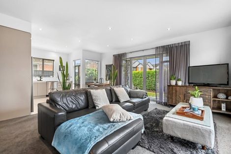 Photo of property in 33 Henley Green, Northwood, Christchurch, 8051