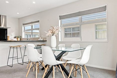 Photo of property in 2/33 Elizabeth Street, Riccarton, Christchurch, 8041