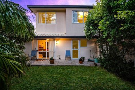 Photo of property in 2/28 Tennessee Avenue, Mangere East, Auckland, 2024