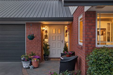 Photo of property in 4 Windward Lane, Bromley, Christchurch, 8062