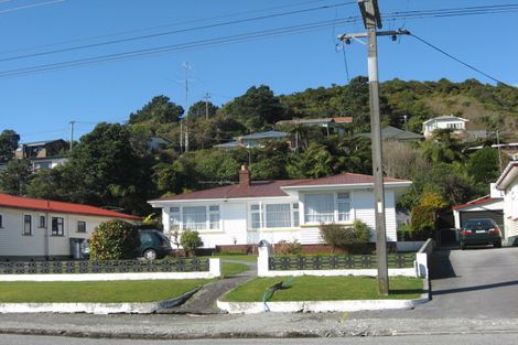 Photo of property in 27 Main South Road, Karoro, Greymouth, 7805