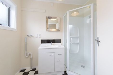 Photo of property in 4/21 Oriental Street, Petone, Lower Hutt, 5012