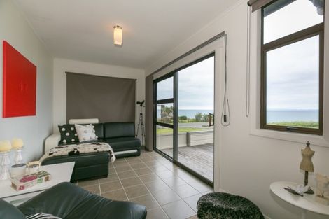 Photo of property in 133 Turangi Road, Motunui, Waitara, 4383