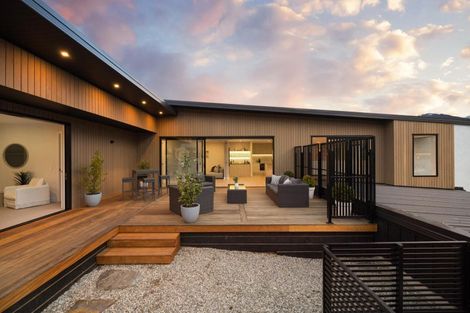 Photo of property in 9 Brodie Avenue, Arrowtown, 9302