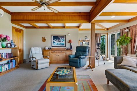 Photo of property in 18 Cliff Road, Tasman, Upper Moutere, 7173