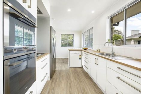 Photo of property in 49 Rhonda Avenue, Deanwell, Hamilton, 3206