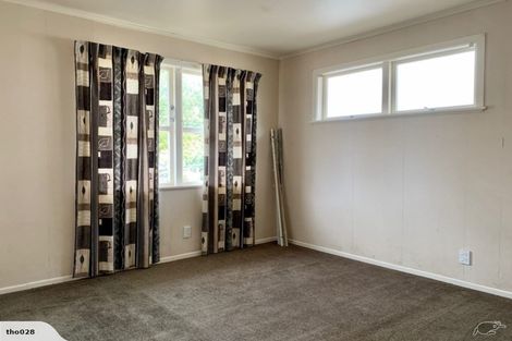 Photo of property in 52 Ennis Avenue, Pakuranga Heights, Auckland, 2010