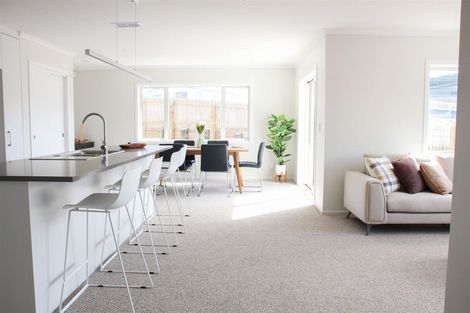 Photo of property in 47 Stockport Grove, Churton Park, Wellington, 6037