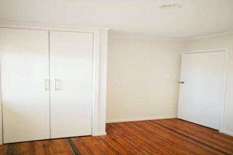 Photo of property in 216 Te Atatu Road, Te Atatu South, Auckland, 0610