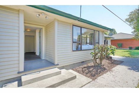 Photo of property in 97 Winters Road, Redwood, Christchurch, 8051