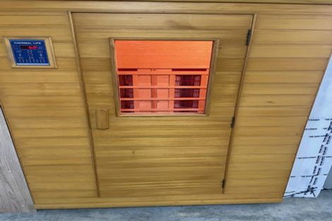 Photo of property in 15 Opal Avenue, Timberlea, Upper Hutt, 5018