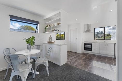 Photo of property in 214 Rangiuru Road, Otaki, 5512