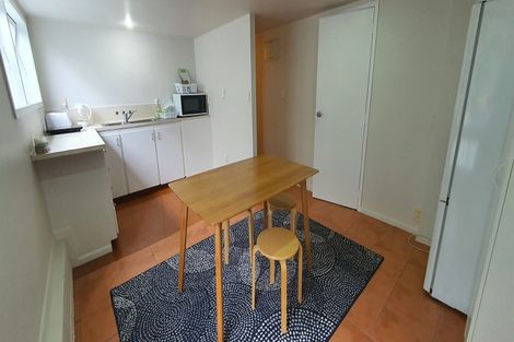 Photo of property in 2/46 Sunnynook Road, Sunnynook, Auckland, 0620