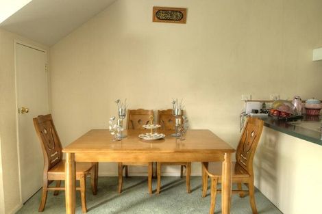 Photo of property in Tuscany Towers, 87/1 Ambrico Place, New Lynn, Auckland, 0600