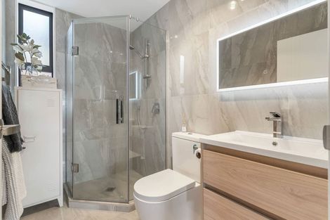 Photo of property in 39a Rodney Street, Howick, Auckland, 2014