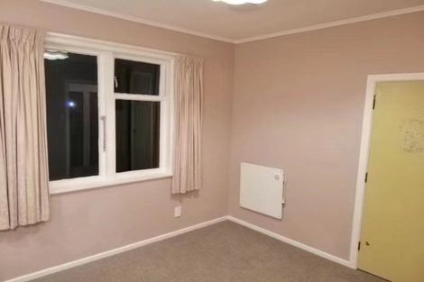 Photo of property in 32 Arapiko Street, Johnsonville, Wellington, 6037