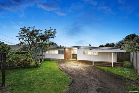 Photo of property in 156 Bleakhouse Road, Mellons Bay, Auckland, 2014