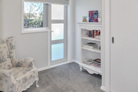 Photo of property in 122d Heretaunga Street, Palmerston North, 4414