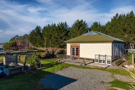 Photo of property in 3 Caernarvon Street, Waimate, 7924