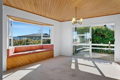 Photo of property in 23 Hammersmith Street, Richmond Heights, Taupo, 3330