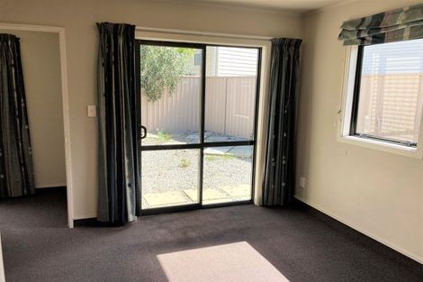 Photo of property in 8e Mckellar Court, Cromwell, 9310