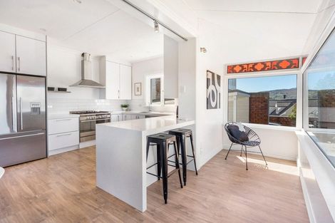 Photo of property in 422 Highgate, Roslyn, Dunedin, 9010