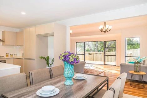 Photo of property in 40 Acacia Road, Torbay, Auckland, 0632