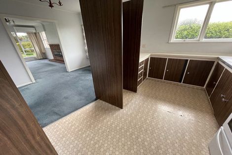 Photo of property in 28 Lewis Street, Glenview, Hamilton, 3206