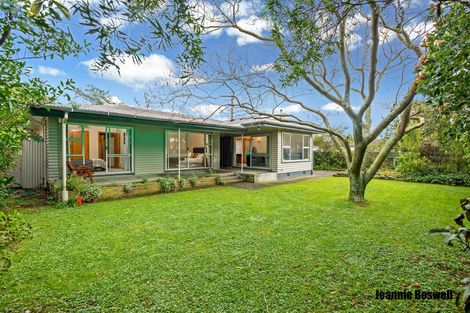 Photo of property in 16 Roy Street, Palmerston North, 4410