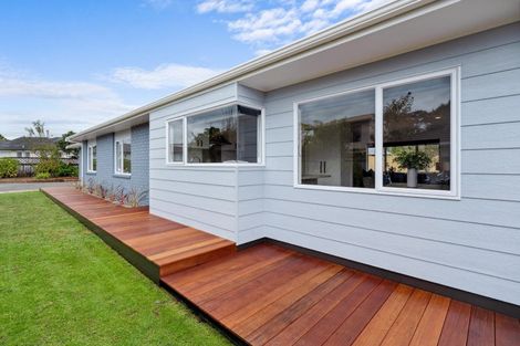 Photo of property in 29c Heta Road, Highlands Park, New Plymouth, 4312