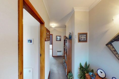 Photo of property in 25 George Street, Levin, 5510