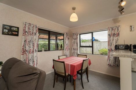 Photo of property in 29c Findlay Street, Tawa, Wellington, 5028