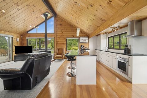 Photo of property in 87 Te Waerenga Road, Hamurana, 3096