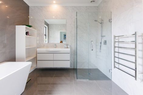 Photo of property in 10 Morocco Terrace, Kelvin Grove, Palmerston North, 4414