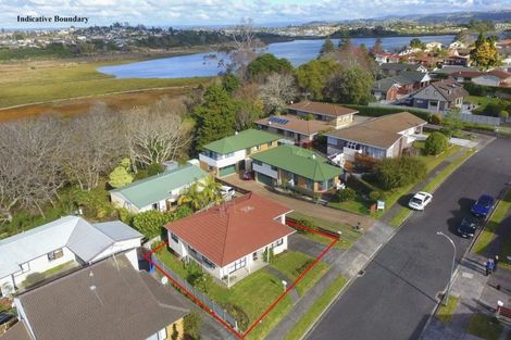 Photo of property in 30 Heron Avenue East, Matua, Tauranga, 3110