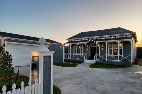 Photo of property in 10 Stewart Street, Marton, 4710