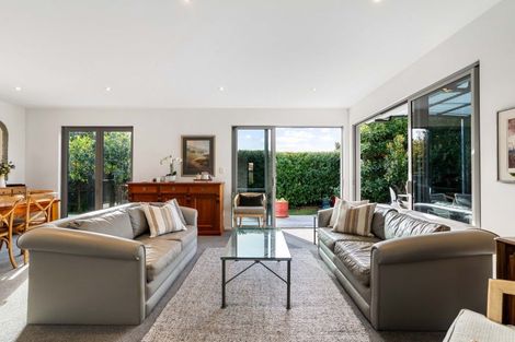 Photo of property in 7 Pleasant Place, Pauanui, Hikuai, 3579