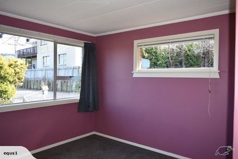 Photo of property in 2 Shirley Place, Kenmure, Dunedin, 9011
