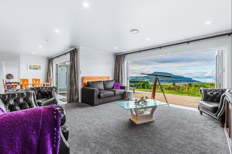 Photo of property in 11 Rangikatea Road, Omori, Turangi, 3381