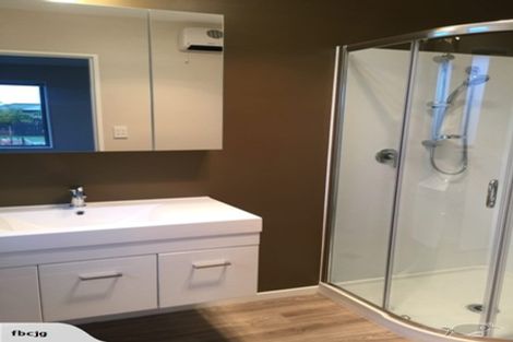 Photo of property in 6 Flint Road, Rolleston, 7614