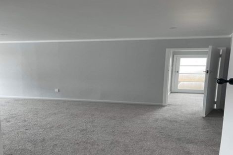 Photo of property in 39 Park Road, Glenfield, Auckland, 0629