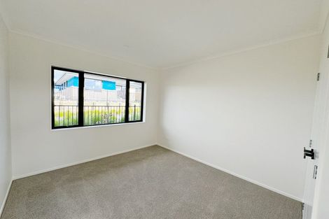 Photo of property in 26 Milldale Drive, Wainui, 0932