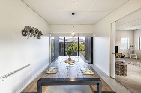 Photo of property in 112 Rob Roy Lane, Wanaka, 9305