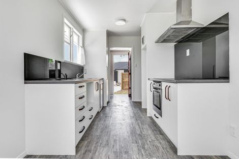 Photo of property in 11 Northolt Road, Fairview Downs, Hamilton, 3214