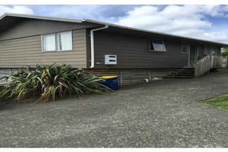 Photo of property in 44a Candia Road, Swanson, Auckland, 0614