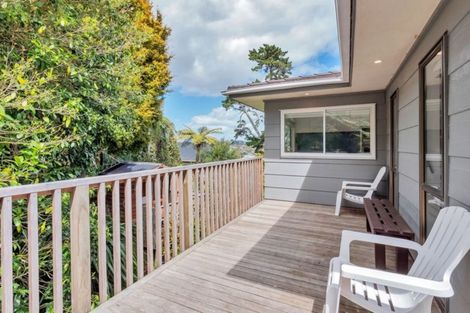 Photo of property in 2/30 Carlisle Road, Browns Bay, Auckland, 0630